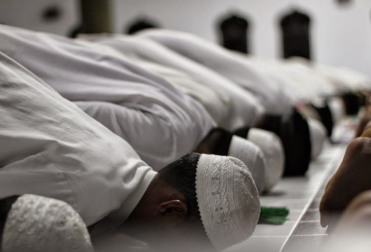 Berdoa Memohon Diberikan Kekhusyukan oleh Allah