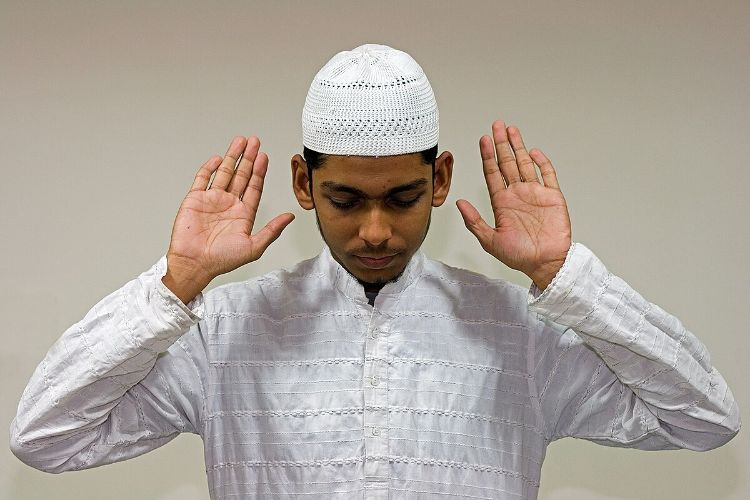 Mengingat Kematian Saat Akan Memulai Takbir